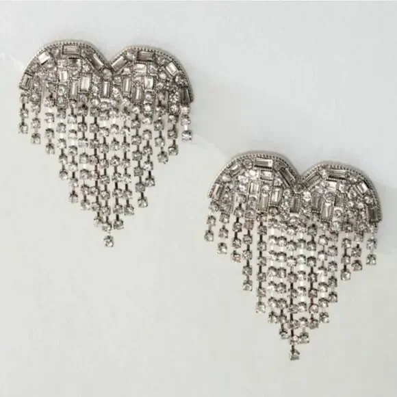Free People Hearts On Fire Dangle Earrings Rhinestone Heart Fringe Statement NWT - Picture 5 of 12